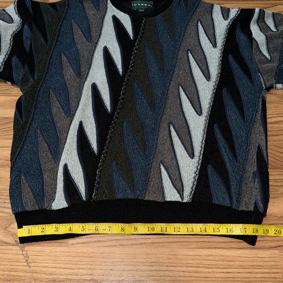 Tundra Canada Size Medium Unisex Abstract Knit Cosby Sweater Vintage 90s Y2K 3D - Picture 6 of 9